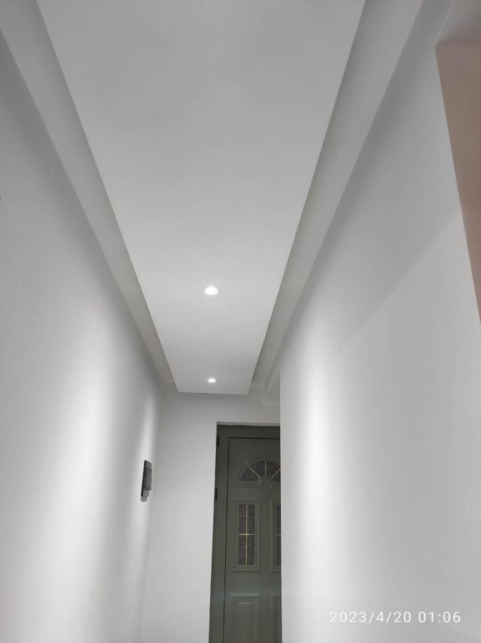 O-cyaneaalb Apartment Vlore