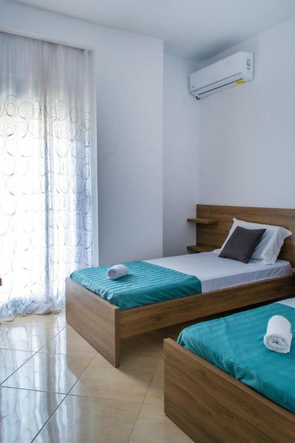 O-cyaneaalb Apartment